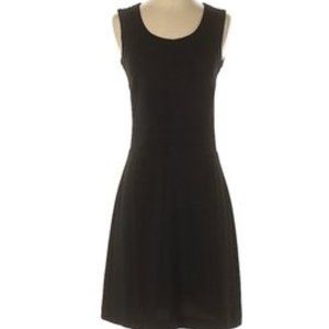 Club Monaco fit&flare keyhole sleeveless Dress 0/2